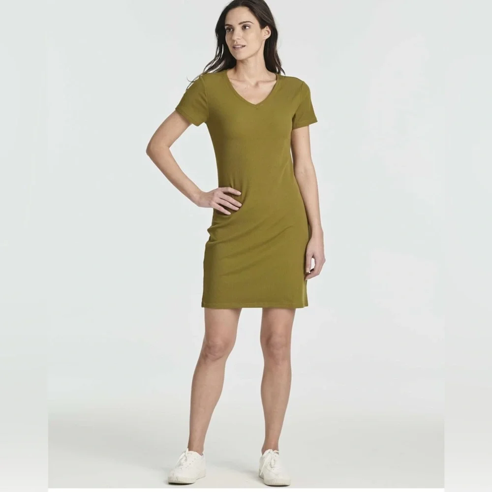 Essentials Size Guide Chart - Picture 2 of 6